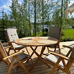Sauna In The Heart Of Nuuksio National Park - Moekki Nuuksiossa シャレー エスポー