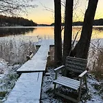 Sauna In The Heart Of Nuuksio National Park - Moekki Nuuksiossa *
