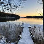 Sauna In The Heart Of Nuuksio National Park - Moekki Nuuksiossa
