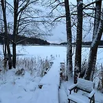 Sauna In The Heart Of Nuuksio National Park - Moekki Nuuksiossa シャレー