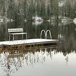 Sauna In The Heart Of Nuuksio National Park - Moekki Nuuksiossa