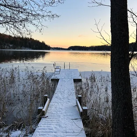 Sauna In The Heart Of Nuuksio National Park - Moekki Nuuksiossa Chalet Espoo